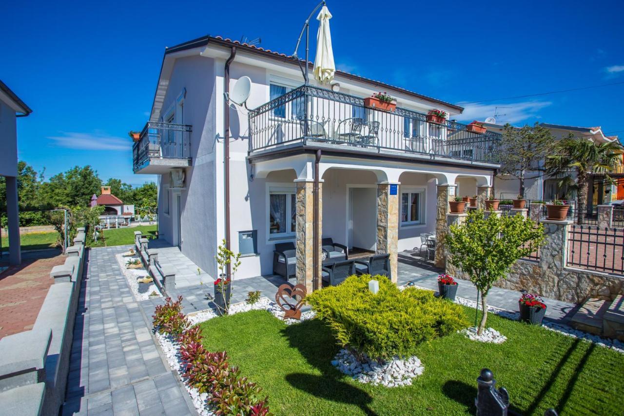 App Rosi Apartment Porec Exterior photo