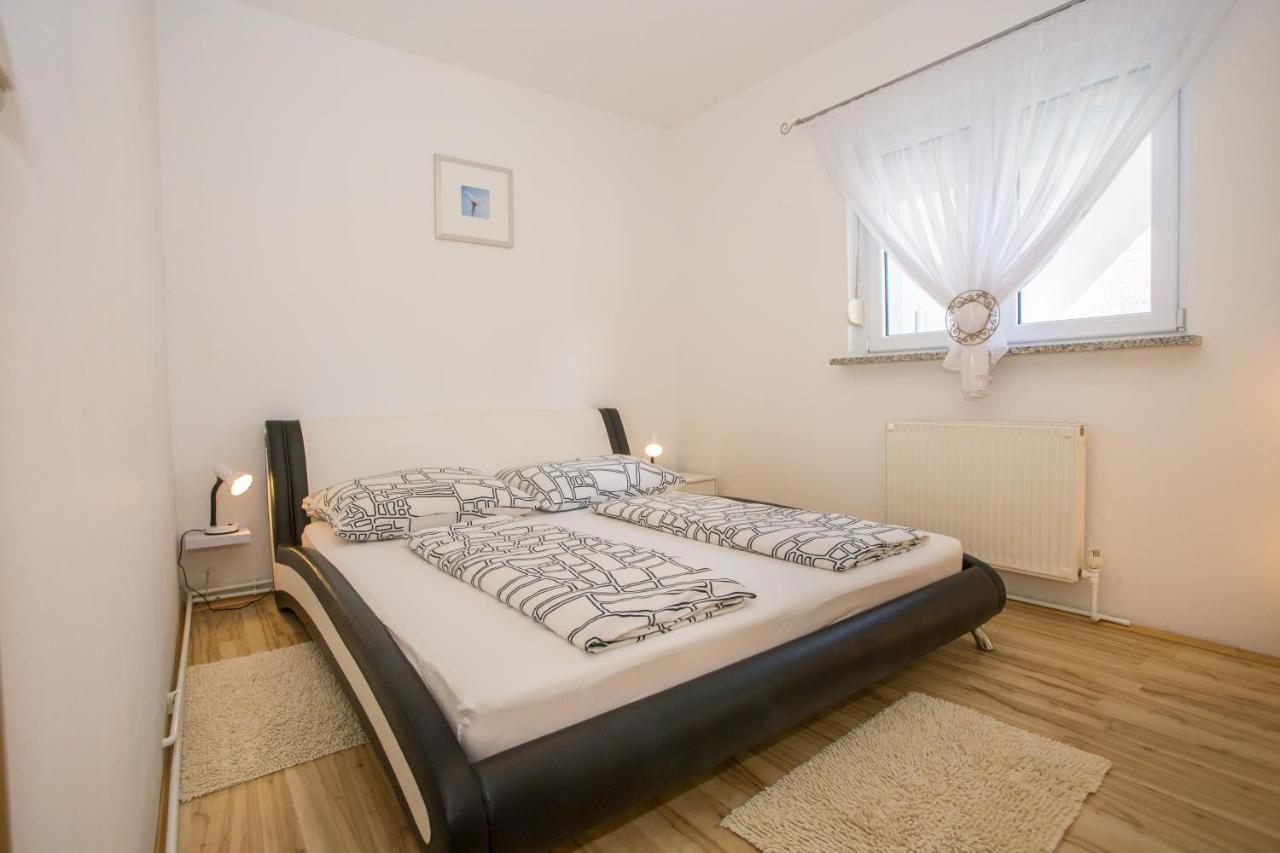 App Rosi Apartment Porec Exterior photo